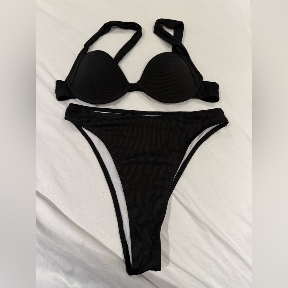 Classic Black Women's Bikini Set